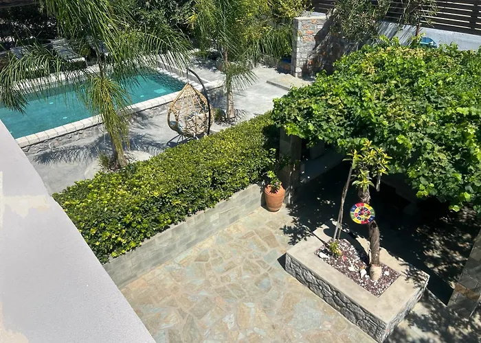 Aithonas Villa