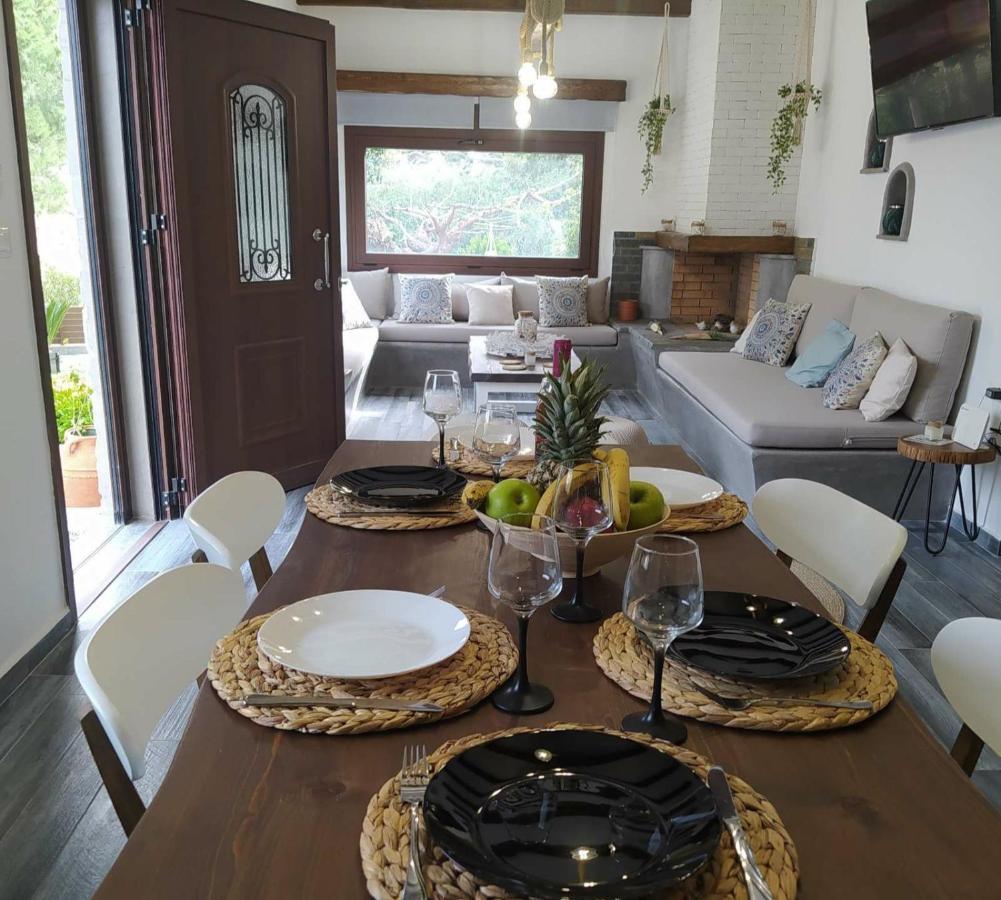 Aithonas Country house