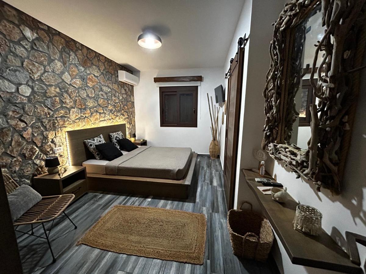Aithonas Country house *